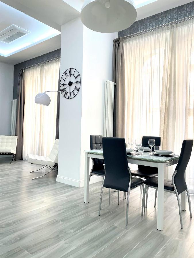 Duomo Platinum Apartment